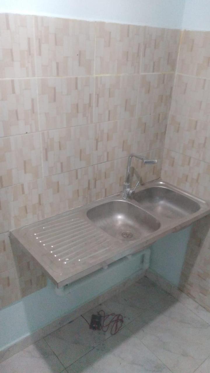 سكن فردي للرجال-قريب من المطار-studio For Man-close To The Airport Cairo